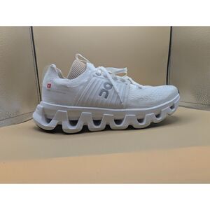 On Running Cloudswift 4 Women's White Running Shoes CloudTec Swiss US7.5